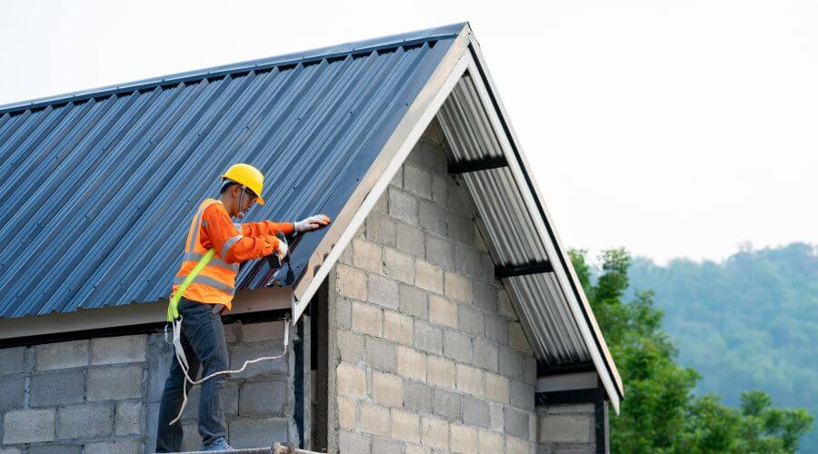 Expert Emergency Roof Repairs services in Barnard, SD